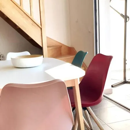 Appart. 3 Chambres Avec Vue Sur Les Champs. Apartman